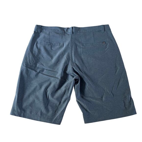 Travis Mathew Blue Microstripe Shorts Sz 36 10 Inch Inseam Golf - Picture 5 of 8